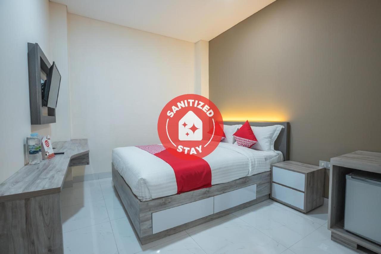 Super Oyo 1487 Residence Khoe Jakarta Extérieur photo