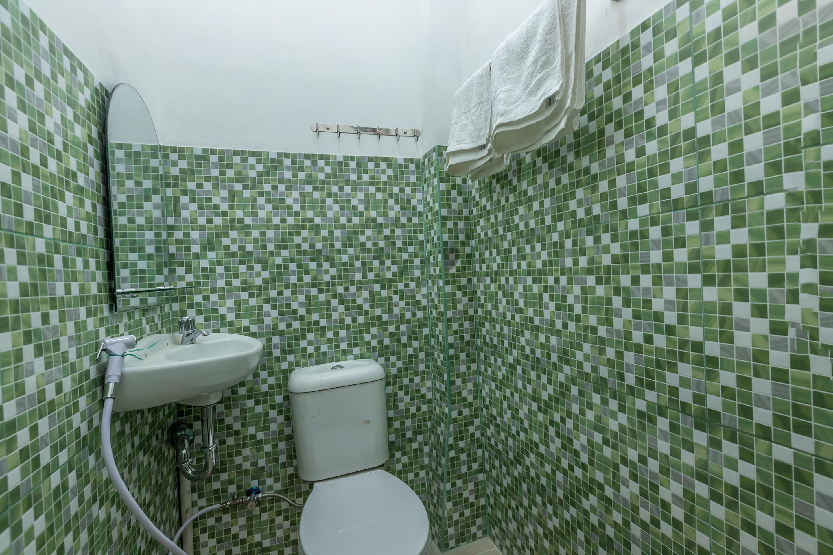 Super Oyo 1487 Residence Khoe Jakarta Extérieur photo