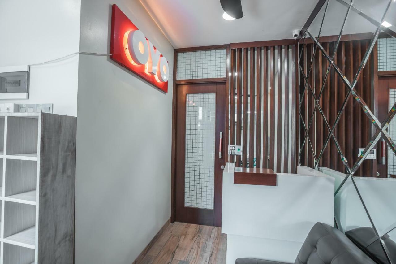 Super Oyo 1487 Residence Khoe Jakarta Extérieur photo